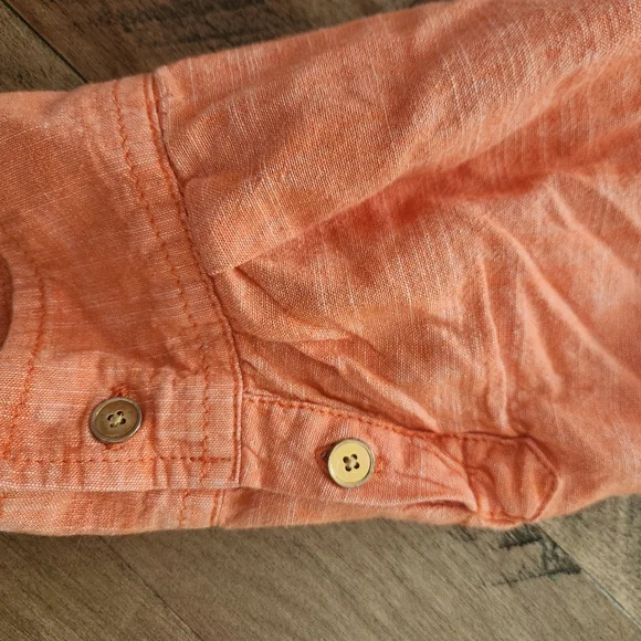 100% cotton 2x Button Down Blouse - Picture 9 of 10